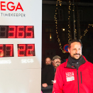 12. februar: Kronprins Haakon avduker uret som skal telle ned de siste 365 dagene til Ungdoms-OL på Lillehammer starter. Foto: Silje Rindal / NTB scanpix